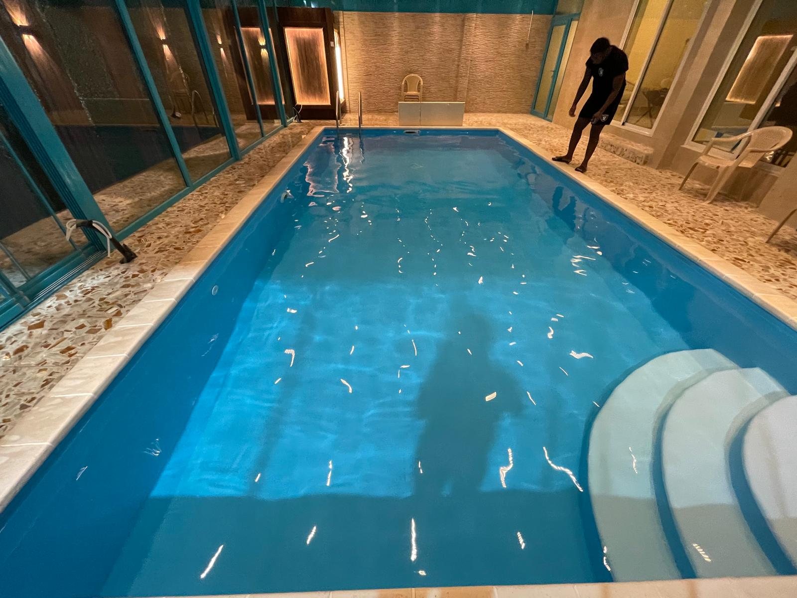 Villa pool skimmer replacement