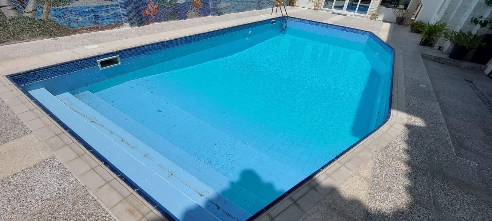 Westpac compound pool maintenance